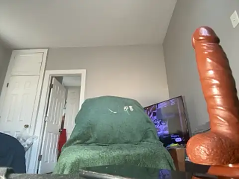 ChiRaqb8 online show from November 1, 2025, 4:09 pm