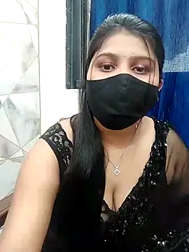Hotty-simran online show from February 17, 2025, 10:07 am