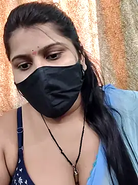 Snapshot of Hotty-simran chatting on October 4, 2025, 4:32 am Hotty-simran online show from October 4, 2025, 4:32 am