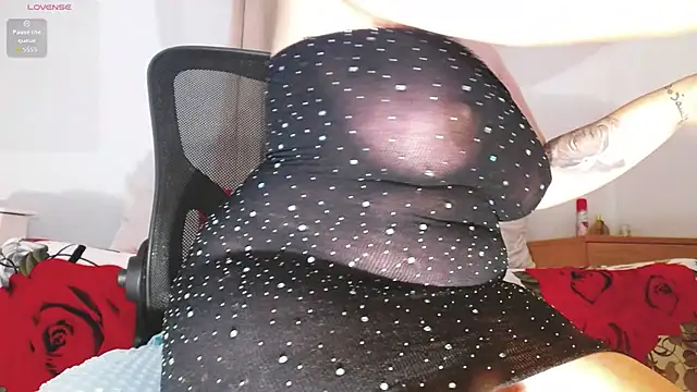 LizySoul online show from November 25, 2025, 7:19 am