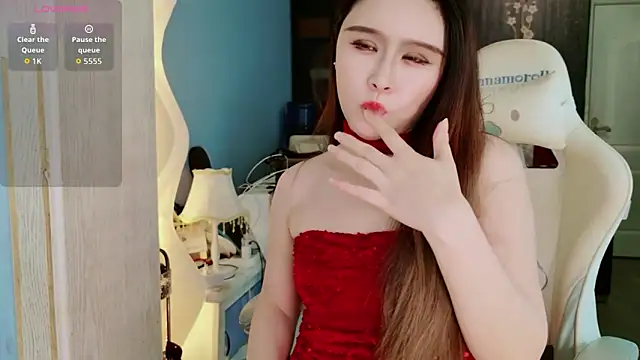 Snapshot of HU131452 chatting on May 5, 2026, 10:07 pm HU131452 online show from May 5, 2026, 10:07 pm