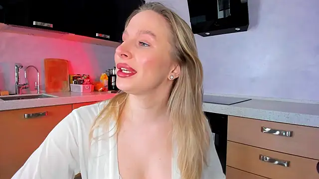 AnnLevine online show from April 5, 2026, 1:08 pm