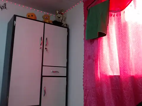 luna grans 777 online show from March 16, 2026, 9:08 pm