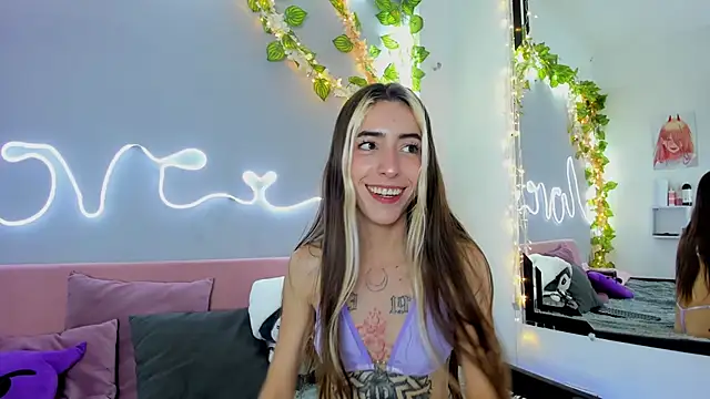 YouliteSllut2 online show from December 27, 2024, 1:22 am