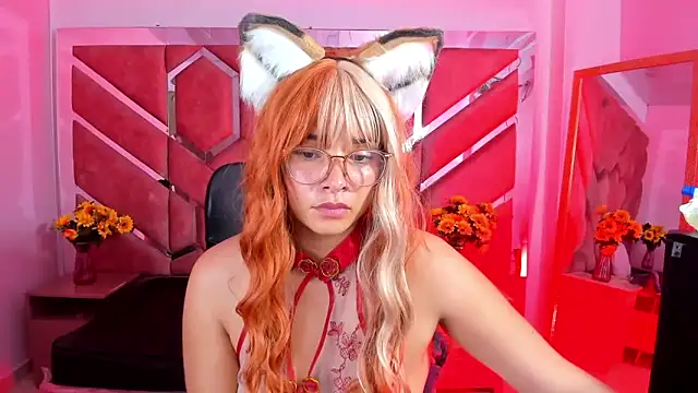 Snapshot of Olivia_Fox69 chatting on June 7, 2026, 3:54 am Olivia Fox69 online show from June 7, 2026, 3:54 am