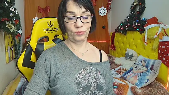 Snapshot of SandraHormas chatting on January 18, 2025, 5:04 pm SandraHormas online show from January 18, 2025, 5:04 pm