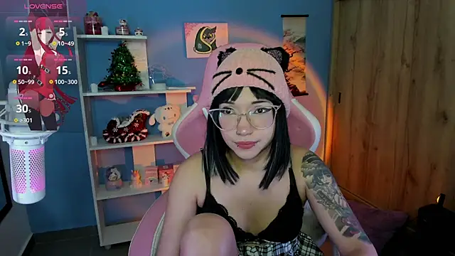 Artic love online show from January 9, 2025, 5:44 am