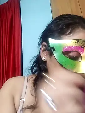 LOVERIAKOL online show from January 5, 2025, 2:41 pm