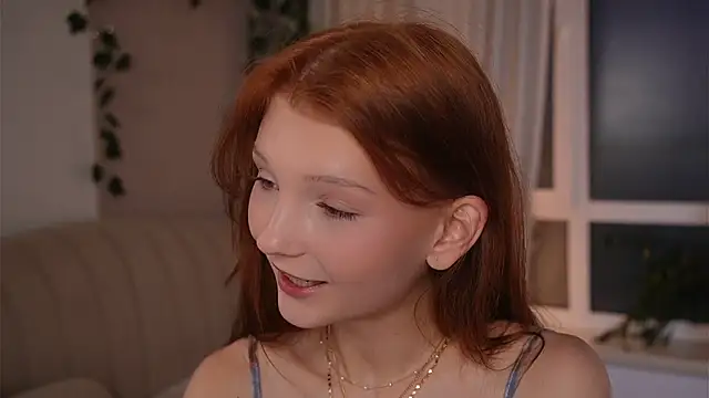 Snapshot of CindyGarrison chatting on June 28, 2026, 11:44 pm CindyGarrison online show from June 28, 2026, 11:44 pm