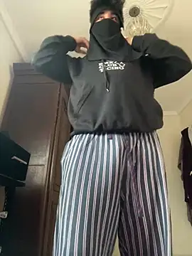 urfvtrans  online show from February 18, 2025, 2:59 pm