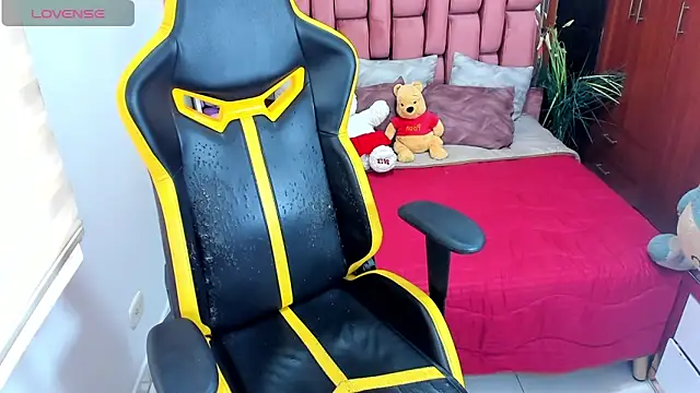 Backsex boy online show from December 4, 2025, 2:26 pm