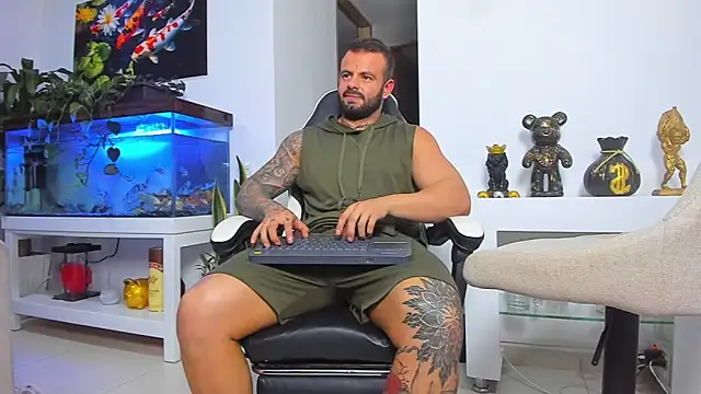 Johnnygrayson1 online show from December 20, 2025, 12:18 am