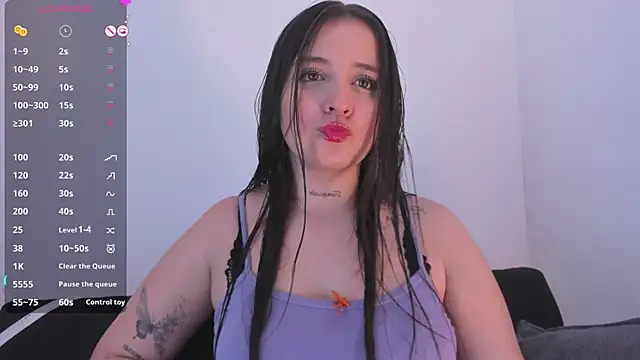 Sabrina Lennox online show from May 30, 2026, 6:27 pm