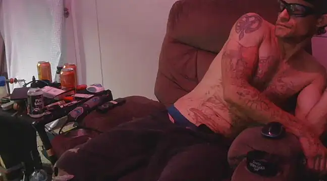 TheOneYouLove69 online show from March 7, 2025, 9:27 pm