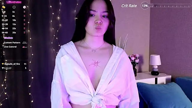 TaiteGloss online show from March 3, 2025, 10:20 pm