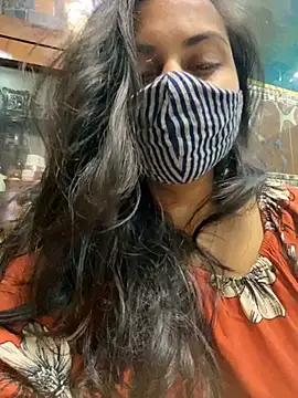 HaaniKaur online show from January 7, 2025, 5:20 pm