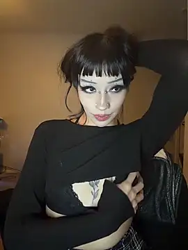 Snapshot of Gothbabbi chatting on February 9, 2026, 12:58 am Gothbabbi online show from February 9, 2026, 12:58 am