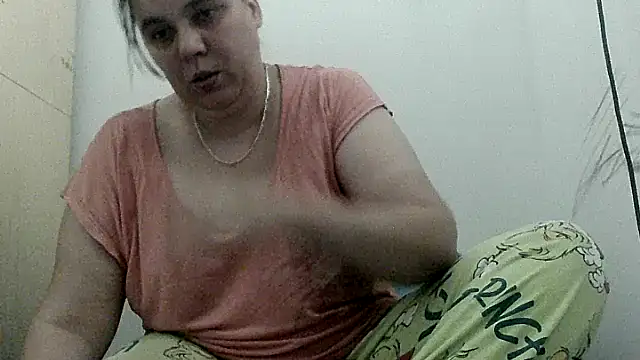 Snapshot of VixenBya chatting on May 30, 2026, 7:05 am VixenBya online show from May 30, 2026, 7:05 am