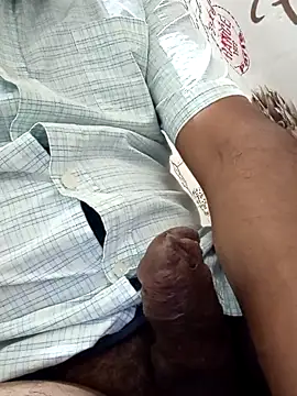 Snapshot of Ithamar89 chatting on October 10, 2025, 12:53 am Ithamar89 online show from October 10, 2025, 12:53 am