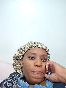 SexyFreaky  online show from February 5, 2025, 11:23 am