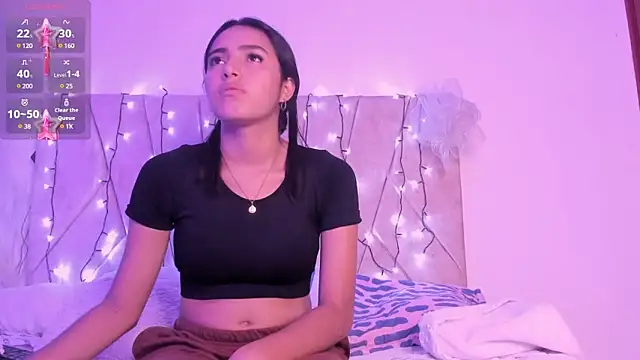 Kaela18 online show from December 7, 2024, 1:29 pm