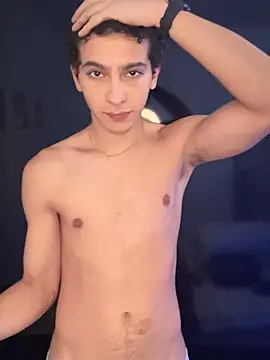 cybercosmiiic online show from February 24, 2025, 7:09 pm