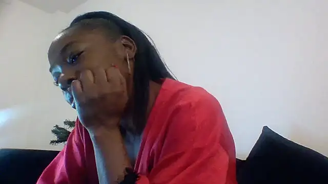 Cinderella Jewels  online show from December 14, 2025, 10:03 pm