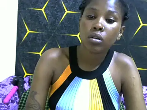 miss lyne001 online show from March 12, 2025, 7:17 pm