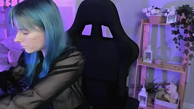 LexiWenford online show from October 1, 2025, 3:34 am