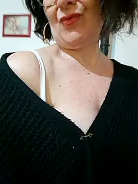 Viola8p online show from January 11, 2026, 4:12 pm