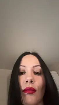 Devil Goddess online show from November 6, 2025, 1:23 pm