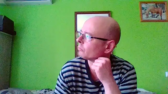 Snapshot of Tiger202441 chatting on May 17, 2026, 12:23 pm Tiger202441 online show from May 17, 2026, 12:23 pm