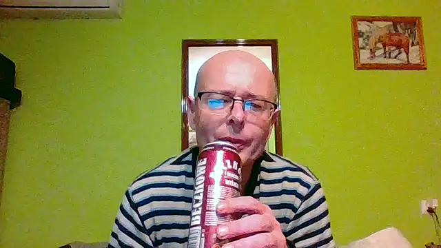 Snapshot of Tiger202441 chatting on May 19, 2026, 11:44 pm Tiger202441 online show from May 19, 2026, 11:44 pm