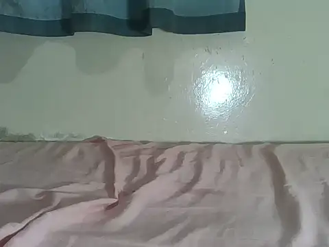 Wet goddess20 online show from October 1, 2025, 4:51 am