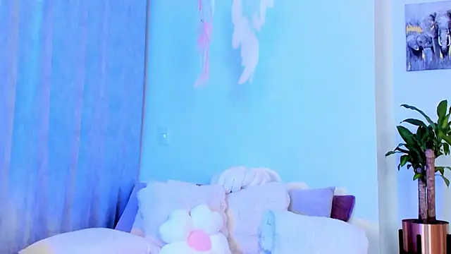 StormiRusso online show from March 10, 2025, 3:12 am