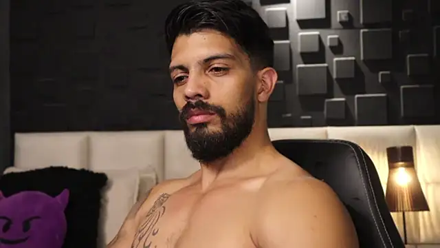 DannSaenz online show from February 13, 2025, 8:03 pm