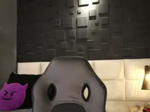 DannSaenz online show from February 18, 2025, 2:27 pm