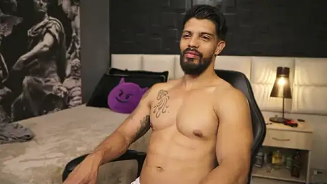 DannSaenz online show from February 25, 2025, 5:36 pm