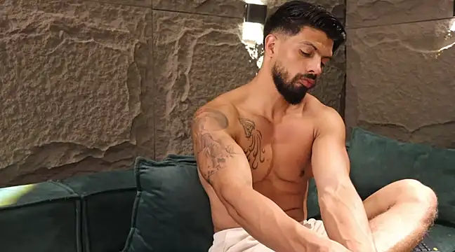 DannSaenz online show from March 11, 2025, 1:56 pm