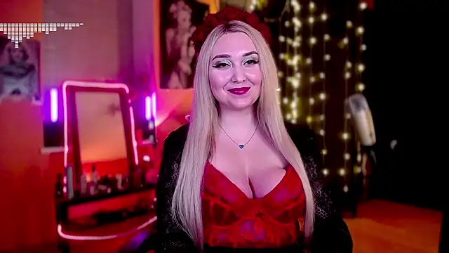 AllisonBlack  online show from December 17, 2024, 1:07 am