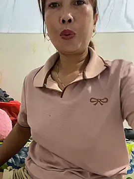 Linaannn online show from September 11, 2025, 11:38 pm