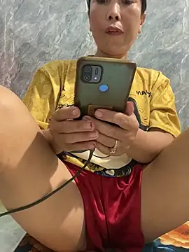 Linaannn online show from November 4, 2025, 11:53 am