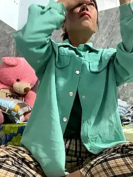 Linaannn online show from January 10, 2026, 11:53 pm