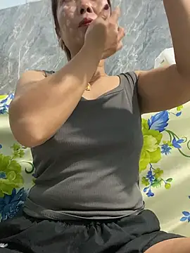 Linaannn online show from February 17, 2026, 12:07 am