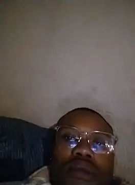 Snapshot of Convertiblechulo chatting on September 28, 2025, 1:22 am Convertiblechulo online show from September 28, 2025, 1:22 am