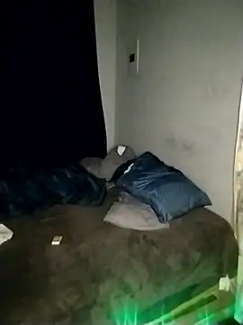 Snapshot of Convertiblechulo chatting on January 10, 2026, 2:57 am Convertiblechulo online show from January 10, 2026, 2:57 am