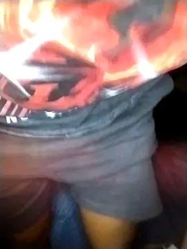 Snapshot of Convertiblechulo chatting on February 8, 2026, 10:57 pm Convertiblechulo online show from February 8, 2026, 10:57 pm