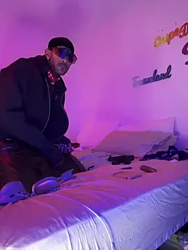 esteraulxxx online show from December 2, 2024, 5:15 am