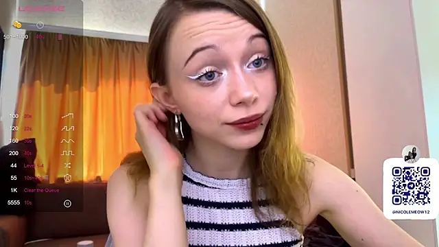 Snapshot of _SofiaBrown chatting on May 6, 2026, 11:04 am SofiaBrown online show from May 6, 2026, 11:04 am
