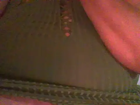Snapshot of RoxiRedXXX chatting on January 17, 2025, 10:01 pm RoxiRedXXX online show from January 17, 2025, 10:01 pm